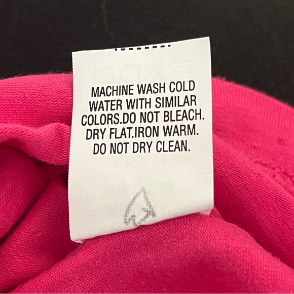 3 FORTY SIZE XL BRIGHT PINK TEE. NWT. - Picture 7 of 8